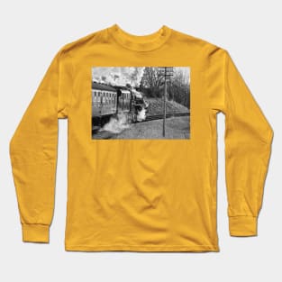 Journeying on 44871 Long Sleeve T-Shirt